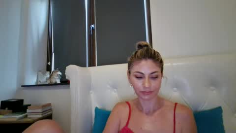Snapshot of pamela051087 chatting on 06-23-26, 03:10 Pamela051087 online show from 06-23-26, 03:10