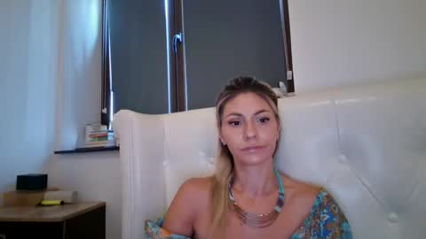 Snapshot of pamela051087 chatting on 08-04-26, 02:30 Pamela051087 online show from 08-04-26, 02:30