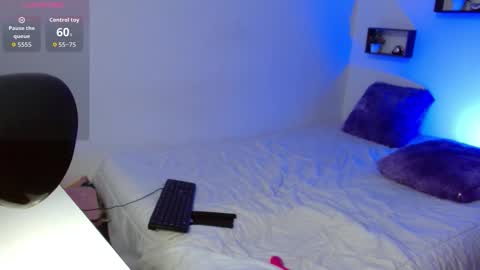 pamela_2863 online show from 09-20-25, 11:50