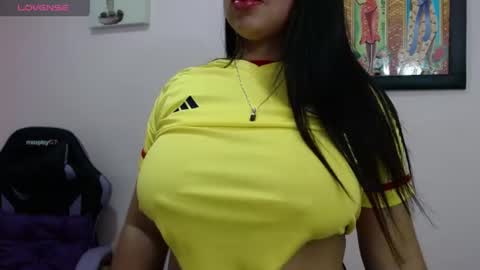 Snapshot of pamela_claus chatting on 06-24-26, 07:02 Pamela Claus online show from 06-24-26, 07:02
