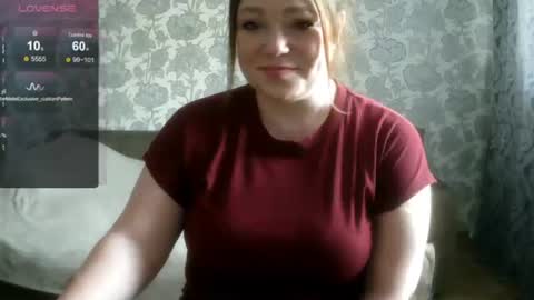Snapshot of pamela_passion chatting on 06-14-26, 04:36 pamela_passion online show from 06-14-26, 04:36
