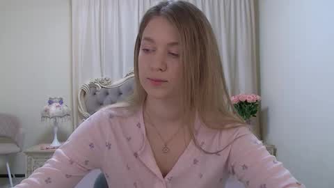 Pamela Blair online show from 03-11-26, 06:08