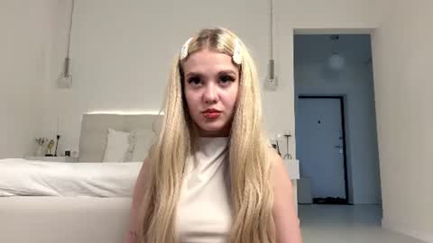 Amelia online show from 06-20-26, 03:59