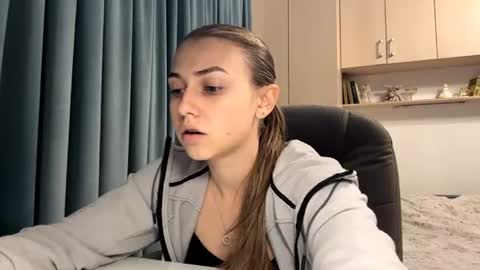 Lia online show from 07-07-26, 07:40