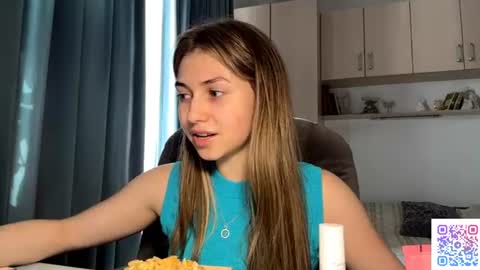 Lia online show from 07-12-26, 02:08