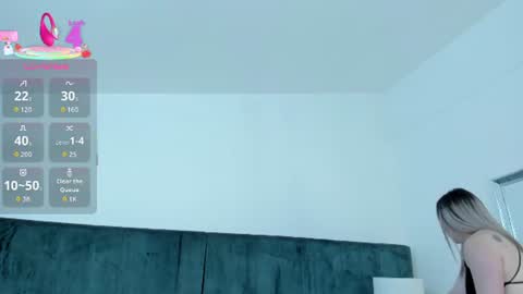 Snapshot of pandorabianchi_ chatting on 07-17-26, 10:44 PANDORA online show from 07-17-26, 10:44