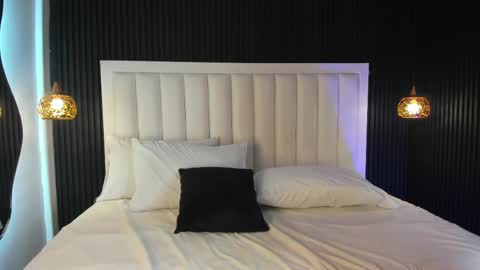 Pandoramiller online show from 04-17-26, 05:16