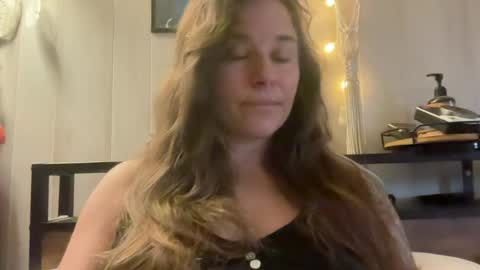 Snapshot of pantiesofthefae chatting on 07-19-26, 10:52 Pantiesofthefae online show from 07-19-26, 10:52