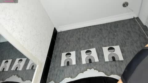      online show from 04-04-26, 12:02