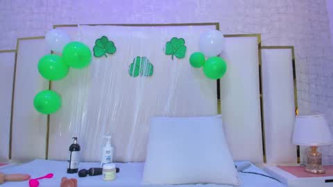 Snapshot of paolaa_rodriguez chatting on 03-16-26, 11:47 Paola online show from 03-16-26, 11:47