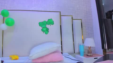 Snapshot of paolaa_rodriguez chatting on 03-18-26, 09:45 Paola online show from 03-18-26, 09:45