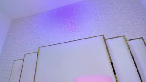Snapshot of paolaa_rodriguez chatting on 05-14-26, 11:39 Paola online show from 05-14-26, 11:39