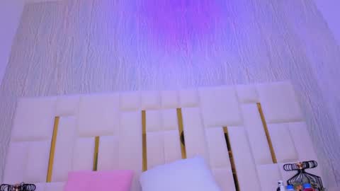 Snapshot of paolaa_rodriguez chatting on 05-24-26, 11:59 Paola online show from 05-24-26, 11:59