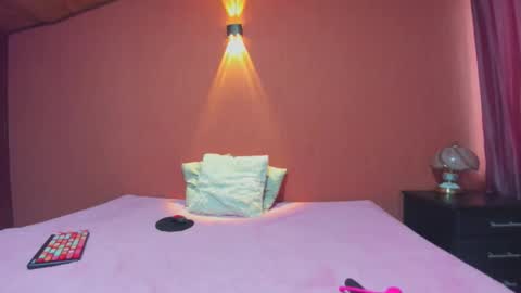 Paola Turner online show from 02-26-25, 12:14