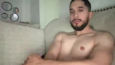 Snapshot of papicubano_guapo23cm chatting on 04-13-26, 01:05 papicubano_guapo23cm online show from 04-13-26, 01:05