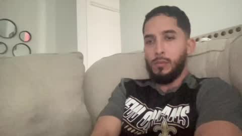 papicubano_guapo23cm online show from 05-18-26, 01:17