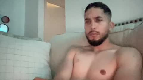 Snapshot of papicubano_guapo23cm chatting on 07-05-26, 11:17 papicubano_guapo23cm online show from 07-05-26, 11:17