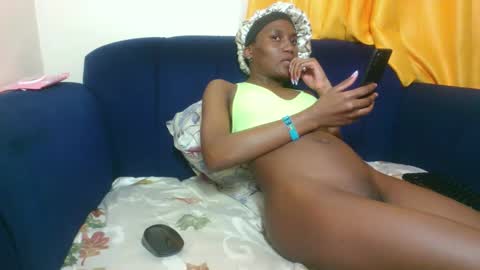 Snapshot of pappychullo09 chatting on 12-16-25, 10:31 pappychullo09 online show from 12-16-25, 10:31