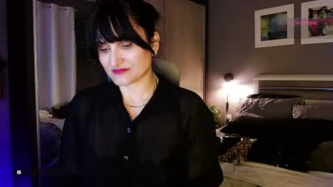 Snapshot of paradisegirl_ chatting on 06-28-26, 09:43 My alter ego Betinna Flowers - a tattooed Miss - Are you missing me come in here - online show from 06-28-26, 09:43