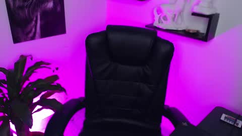 Paris D angelo online show from 03-03-25, 01:31