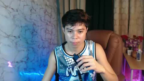 HENRY online show from 03-18-26, 03:59