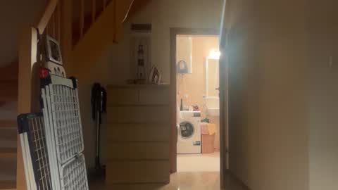 Snapshot of pas43 chatting on 11-15-25, 04:21 pas43 online show from 11-15-25, 04:21