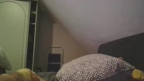 pascalgeil87 online show from 04-19-26, 10:45