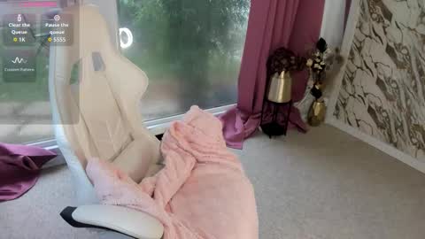 Patricia online show from 10-03-25, 08:44