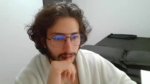 Snapshot of patrick_bteman chatting on 02-06-26, 03:11 patrick_bteman online show from 02-06-26, 03:11