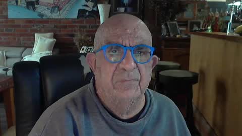 Snapshot of patvac chatting on 06-22-26, 01:51 patvac online show from 06-22-26, 01:51