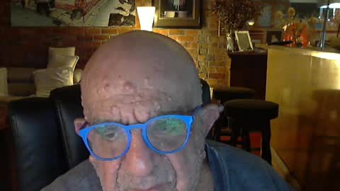 Snapshot of patvac chatting on 06-22-26, 02:36 patvac online show from 06-22-26, 02:36