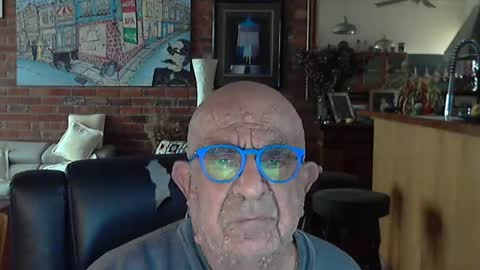 Snapshot of patvac chatting on 06-25-26, 01:38 patvac online show from 06-25-26, 01:38