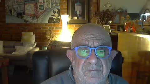 Snapshot of patvac chatting on 06-27-26, 03:17 patvac online show from 06-27-26, 03:17