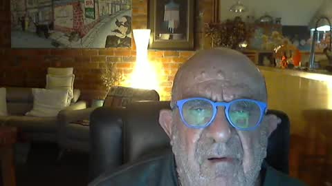 Snapshot of patvac chatting on 07-05-26, 03:30 patvac online show from 07-05-26, 03:30