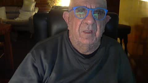 Snapshot of patvac chatting on 07-17-26, 02:02 patvac online show from 07-17-26, 02:02