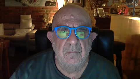 Snapshot of patvac chatting on 07-22-26, 01:36 patvac online show from 07-22-26, 01:36
