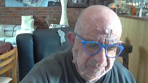 Snapshot of patvac chatting on 07-23-26, 01:41 patvac online show from 07-23-26, 01:41