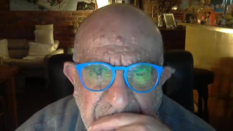 Snapshot of patvac chatting on 07-30-26, 02:38 patvac online show from 07-30-26, 02:38
