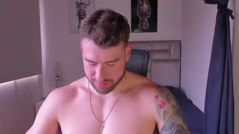 PAUL ROGER online show from 03-10-26, 05:18