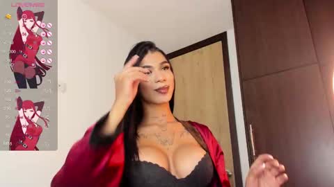 Paulett  online show from 01-18-26, 01:53