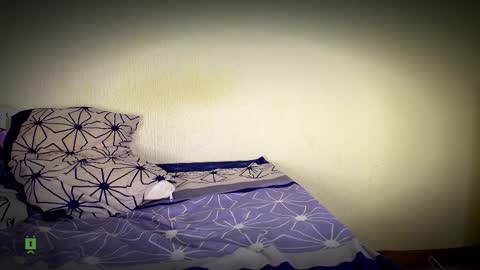 Paul Mklain online show from 12-21-25, 03:13