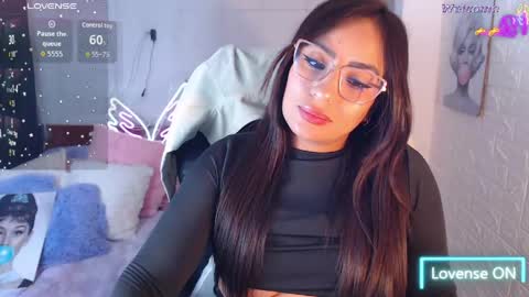 paulina online show from 05-26-26, 04:14