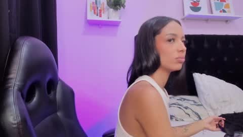 PAULINA  online show from 04-02-26, 08:39