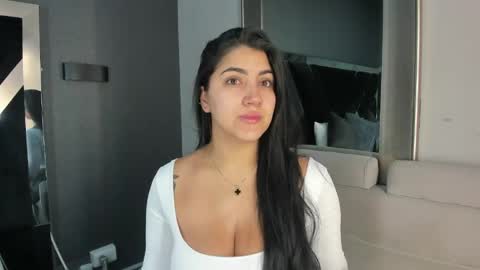 Snapshot of paulinaduarte_ chatting on 04-16-26, 11:55 Paulina online show from 04-16-26, 11:55