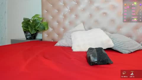Snapshot of paulinasaeenz chatting on 06-20-26, 12:30 PaulinaSaennz online show from 06-20-26, 12:30