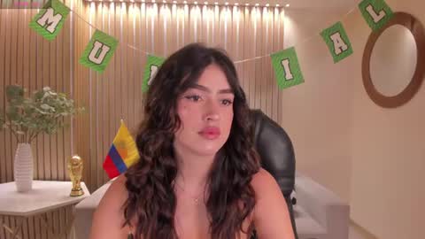 Snapshot of paulinasantosx chatting on 06-13-26, 07:45 Paulina Santos online show from 06-13-26, 07:45
