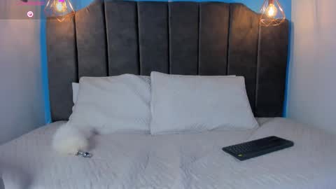 paulinasilver online show from 03-10-26, 01:05