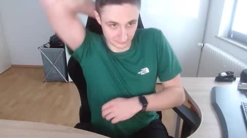 Paul online show from 01-11-26, 01:49