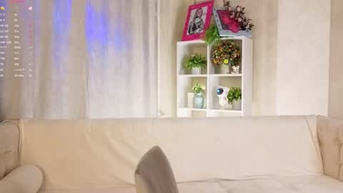 Snapshot of pazrapacki chatting on 02-03-26, 02:53 Beautiful Mila online show from 02-03-26, 02:53
