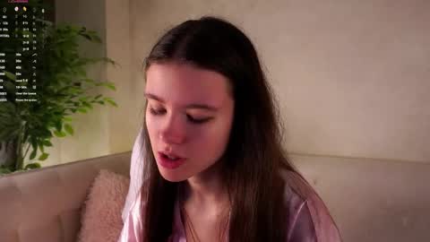 Snapshot of pazrapacki chatting on 04-20-26, 02:03 Beautiful Mila online show from 04-20-26, 02:03